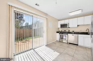 13209 Keach Pl, Herndon, VA 20170 - Photo 8