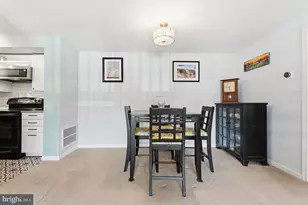 6060 Essex House Square, Alexandria, VA 22310 - Photo 12
