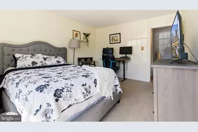 6060 Essex House Square, Alexandria, VA 22310 - Photo 28