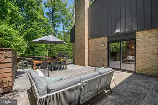 12108 Quorn Ln, Reston, VA 20191 - Photo 36