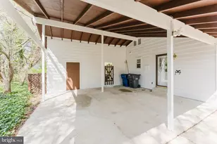 8608 Queen Elizabeth Blvd, Annandale, VA 22003 - Photo 48