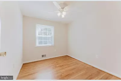 8608 Queen Elizabeth Boulevard, Annandale, VA 22003 - Photo 22