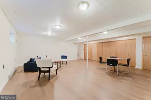 8608 Queen Elizabeth Blvd, Annandale, VA 22003 - Photo 40