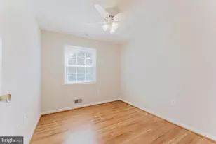 8608 Queen Elizabeth Blvd, Annandale, VA 22003 - Photo 20