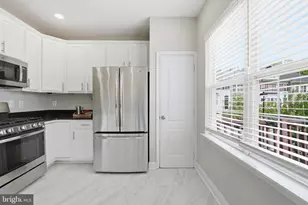 2167 Capstone Cir, Herndon, VA 20170 - Photo 20
