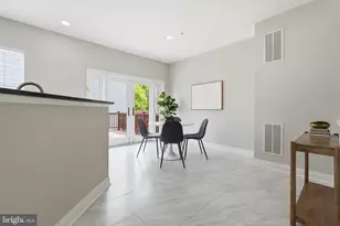 2167 Capstone Cir, Herndon, VA 20170 - Photo 18
