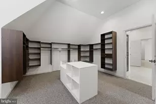 7301 Calvert St, Annandale, VA 22003 - Photo 52