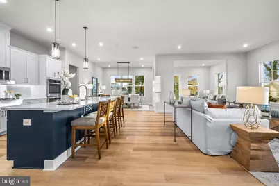 7505 Magarity Road, Falls Church, VA 22043 - Photo 6