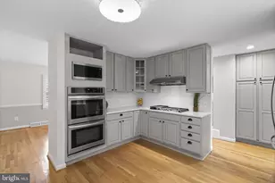 3605 Tristan Ct, Annandale, VA 22003 - Photo 14
