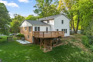 3605 Tristan Ct, Annandale, VA 22003 - Photo 38