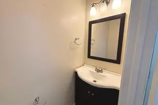 3318 Buckeye Ln, Fairfax, VA 22033 - Photo 6