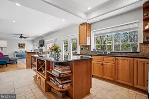 4114 Westman Ct, Alexandria, VA 22306 - Photo 10