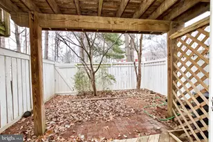 1915 Belmont Ridge Ct, Reston, VA 20191 - Photo 28