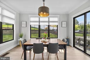 1118 Westbriar Ct NE, Vienna, VA 22180 - Photo 18