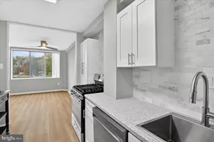 6641 Wakefield Dr, Alexandria, VA 22307 - Photo 6