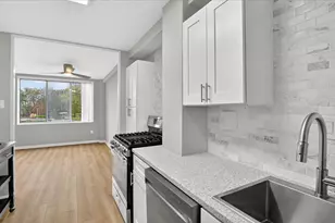 6641 Wakefield Dr, Alexandria, VA 22307 - Photo 6