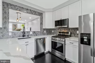 7406 Roudsby Court, Alexandria, VA 22315 - Photo 16