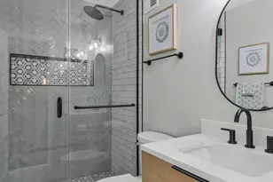 7406 Roudsby Ct, Alexandria, VA 22315 - Photo 22