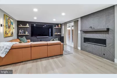 7406 Roudsby Court, Alexandria, VA 22315 - Photo 36