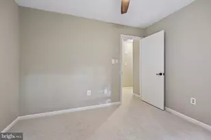 10209 Roberts Common Ln, Burke, VA 22015 - Photo 22