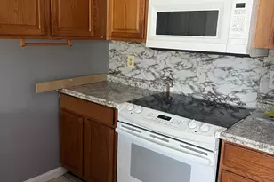 8623 Beekman Pl, Alexandria, VA 22309 - Photo 6