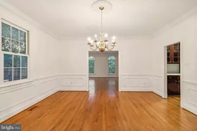 2527 Hunter Mill Road, Oakton, VA 22124 - Photo 16