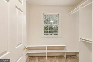 2527 Hunter Mill Rd, Oakton, VA 22124 - Photo 52