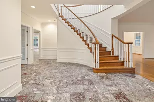 2527 Hunter Mill Rd, Oakton, VA 22124 - Photo 4