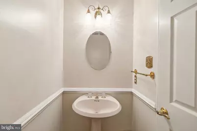 2527 Hunter Mill Road, Oakton, VA 22124 - Photo 8