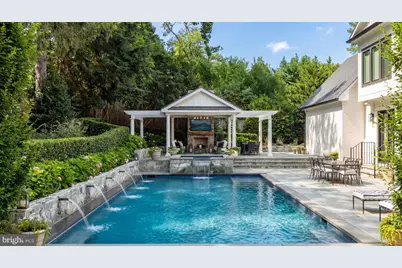 827 Dolley Madison Boulevard, McLean, VA 22101 - Photo 2