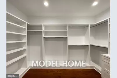 536 Walker Street SW, Vienna, VA 22180 - Photo 32