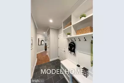 536 Walker Street SW, Vienna, VA 22180 - Photo 20