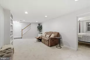 1919 Batten Hollow, Vienna, VA 22182 - Photo 22