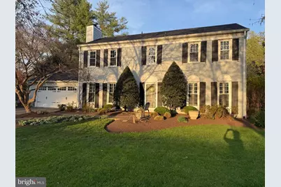 1919 Batten Hollow, Vienna, VA 22182 - Photo 1