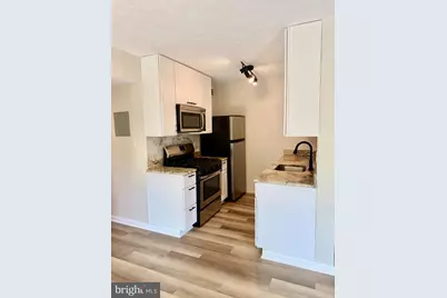 4903 Americana Drive #T7, Annandale, VA 22003 - Photo 10