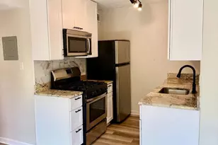4903 Americana Dr, Annandale, VA 22003 - Photo 10