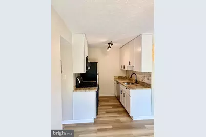 4903 Americana Drive #T7, Annandale, VA 22003 - Photo 8