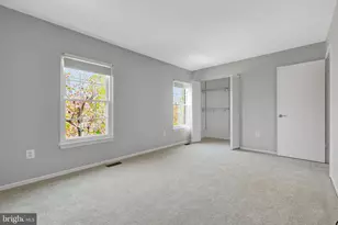 10355 Granite Creek Ln, Oakton, VA 22124 - Photo 18