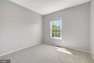 10355 Granite Creek Ln, Oakton, VA 22124 - Photo 20