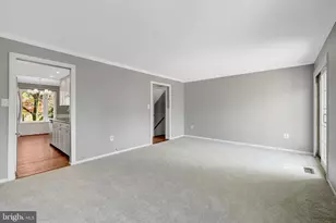 10355 Granite Creek Ln, Oakton, VA 22124 - Photo 10