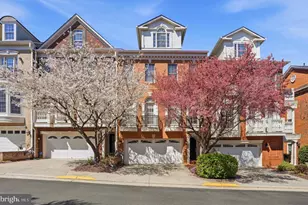 7714 Spoleto Ln, McLean, VA 22102 - Photo 2