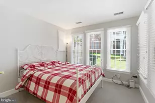 7714 Spoleto Ln, McLean, VA 22102 - Photo 12