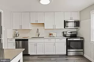 1000 Hertford St, Herndon, VA 20170 - Photo 12