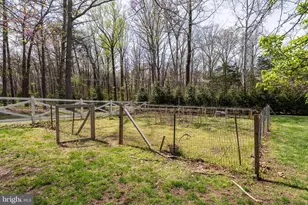 7401 Bull Run Dr, Centreville, VA 20121 - Photo 44