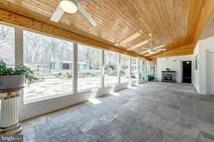 7401 Bull Run Dr, Centreville, VA 20121 - Photo 16