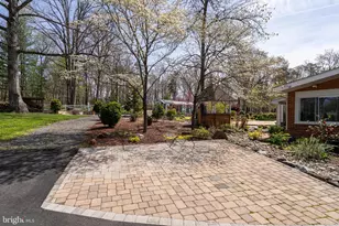 7401 Bull Run Dr, Centreville, VA 20121 - Photo 40