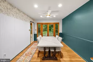 410 Victoria Ct NW, Vienna, VA 22180 - Photo 6