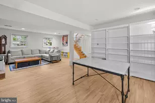 410 Victoria Ct NW, Vienna, VA 22180 - Photo 28