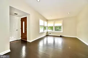 7118 Arlington Blvd, Falls Church, VA 22042 - Photo 12
