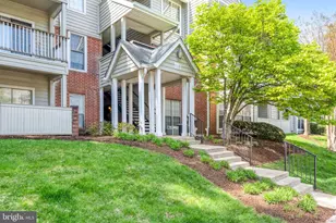 12155 Penderview Terrace, Fairfax, VA 22033 - Photo 2